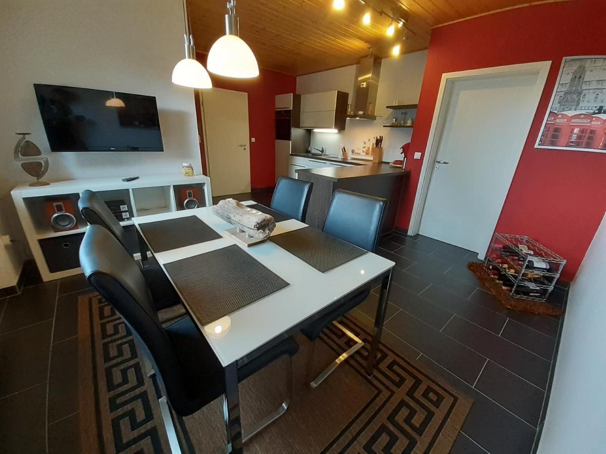 Ferienwohnung Terrasse Parkplatz Wallbox Nuerburgring Herresbach Dış mekan fotoğraf
